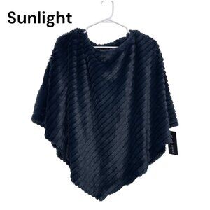 Black Rivet Faux Fur Poncho L/XL Gibraltar Blue Ribbed Textured Design